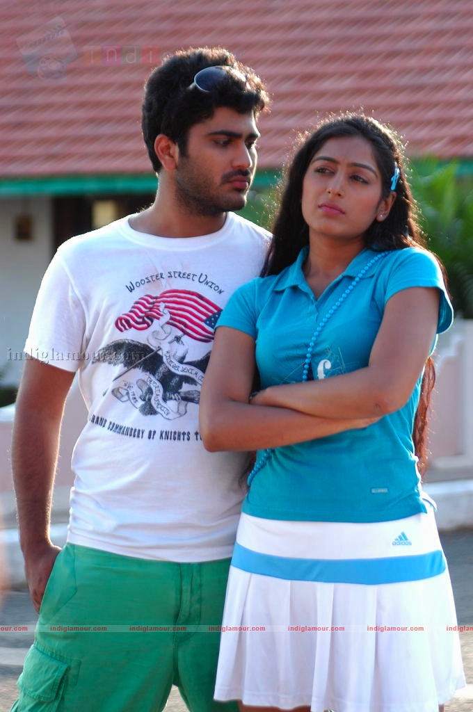 Andari Bhanduvaya Movie hd photo