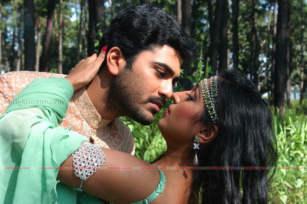 Andari Bhanduvaya Movie hd photo
