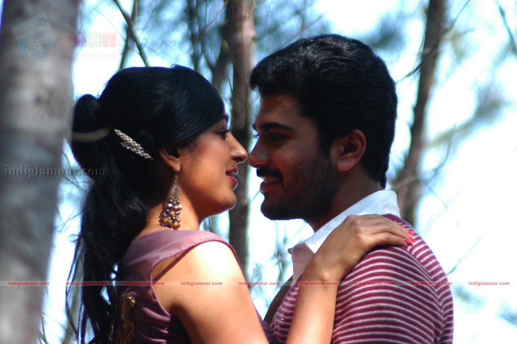 Andari Bhanduvaya Movie hd photo