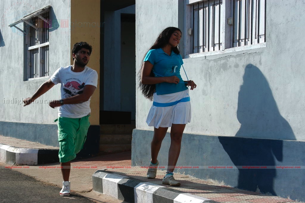 Andari Bhanduvaya Movie hd photo