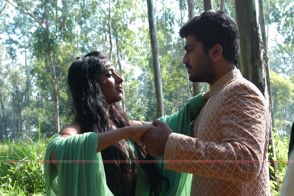 Andari Bhanduvaya Movie hd photo