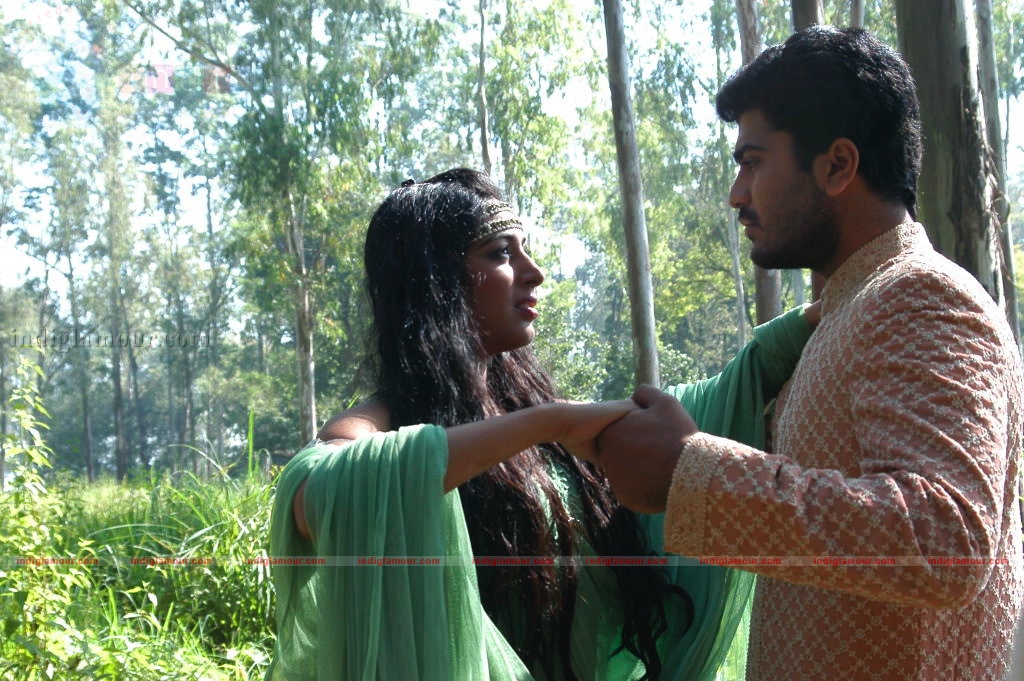 Andari Bhanduvaya Movie hd photo
