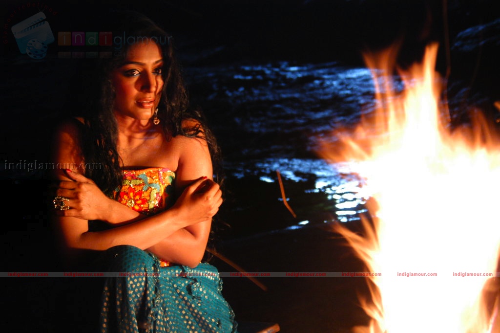 Andari Bhanduvaya Movie hd photo
