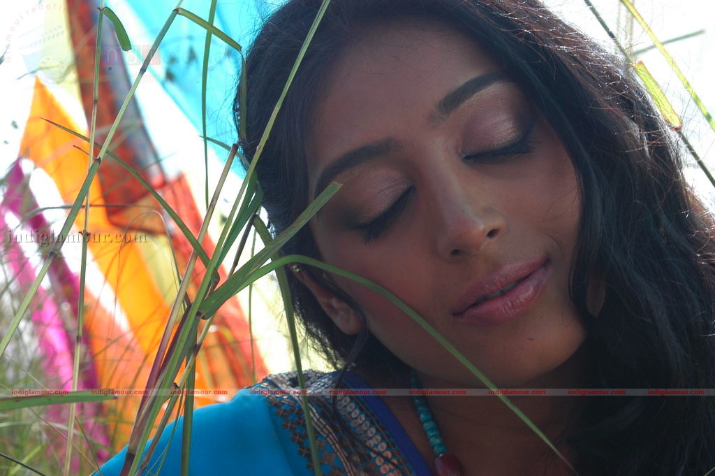 Andari Bhanduvaya Movie hd photo