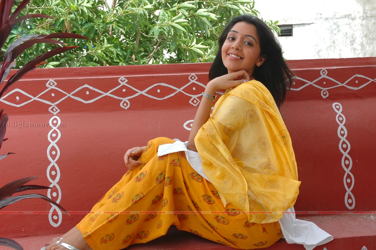 Cheta Venna Mudda Movie hd photo