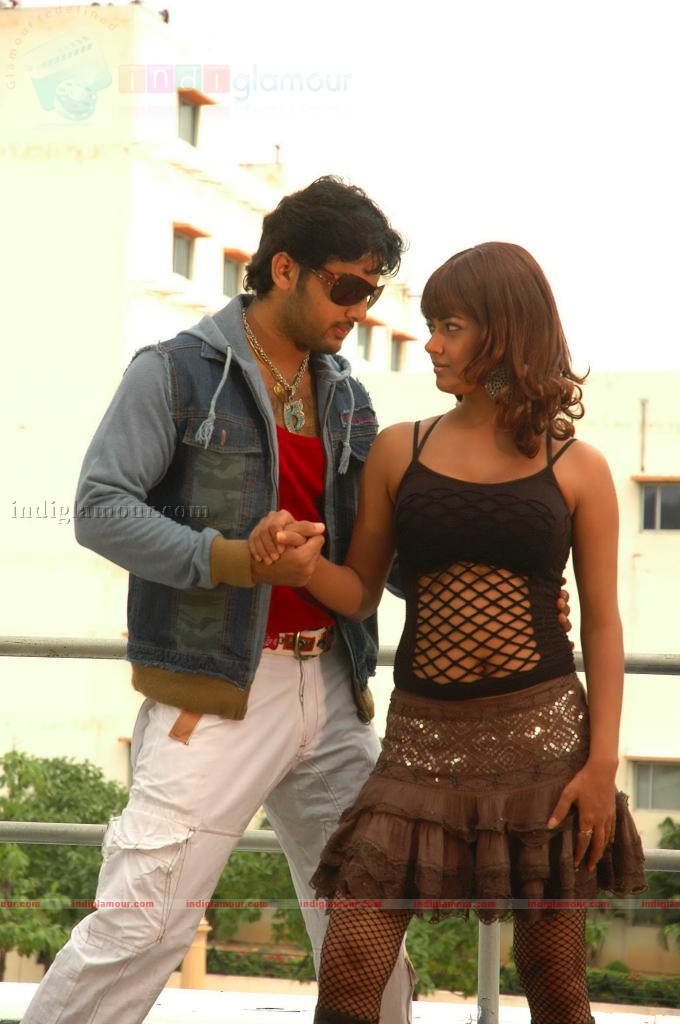Maaro Movie hd photo