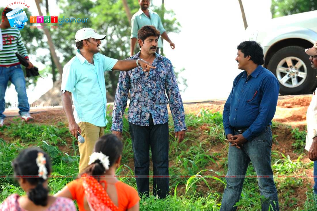 Pravarakyudu Movie hd photo