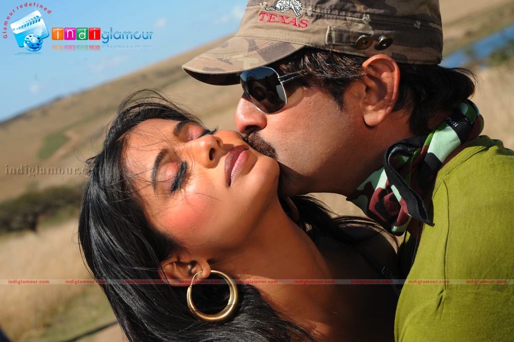 Pravarakyudu Movie hd photo