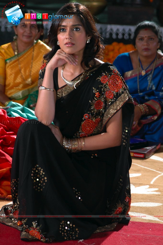 Rechipo Movie hd photo