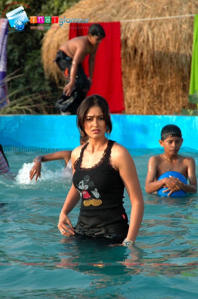 Rechipo Movie hd photo