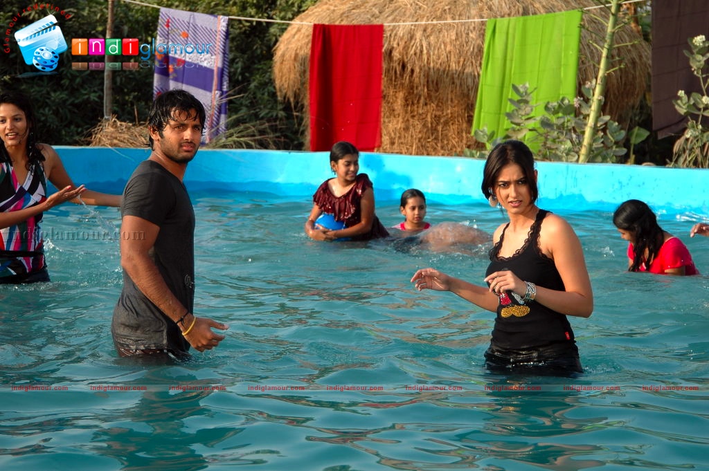 Rechipo Movie hd photo