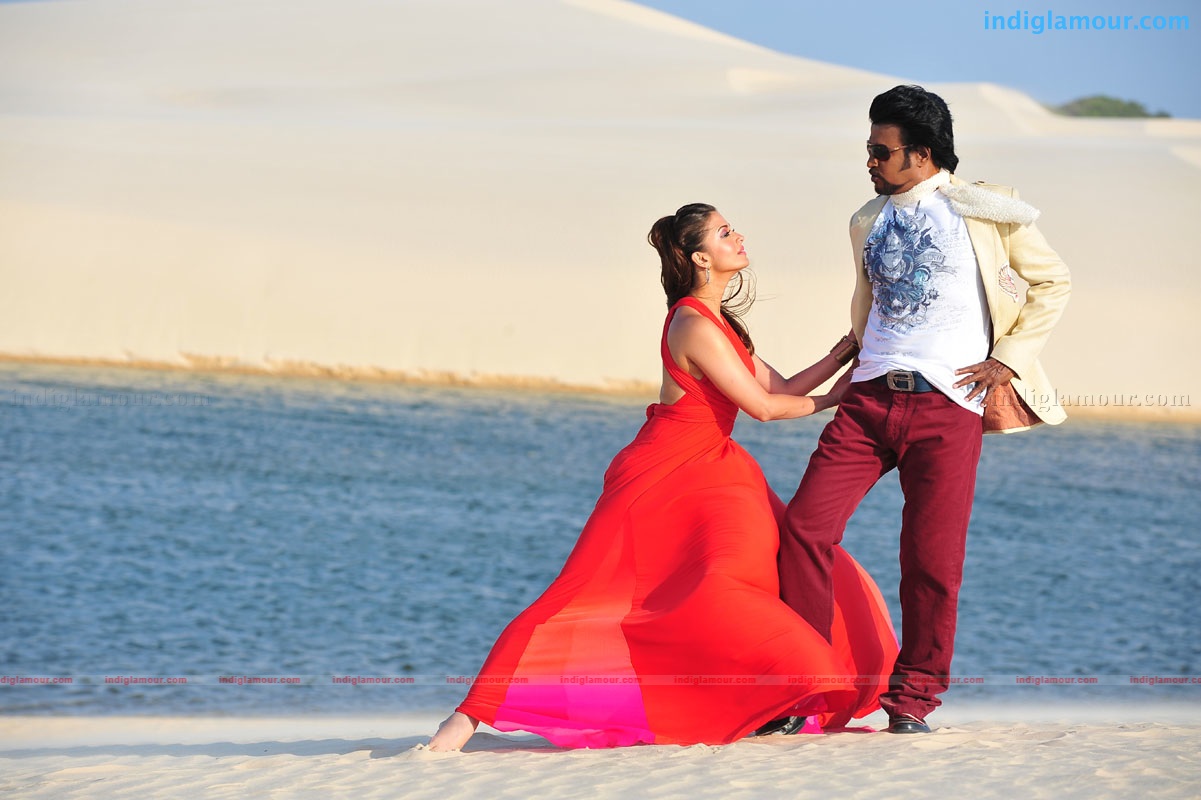 Enthiran staring Rajnikanth,Aishwarya Rai Movie hd photo