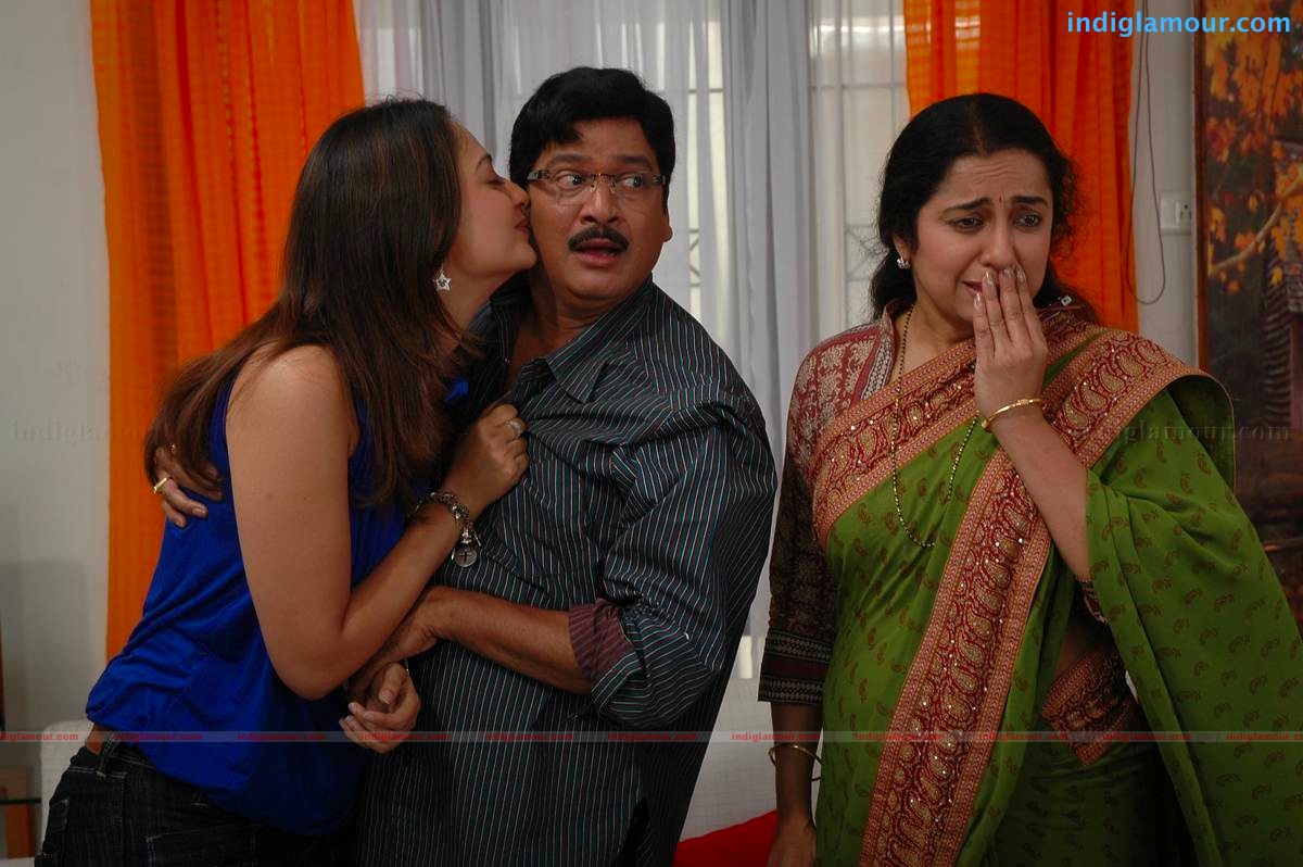 Bhale Mogudu Bhale Pellam Movie hd photo