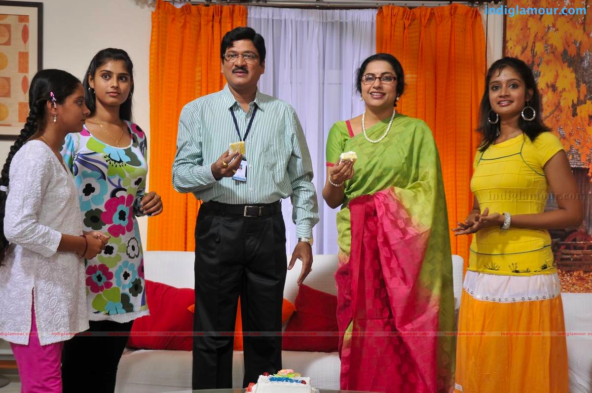 Bhale Mogudu Bhale Pellam Movie hd photo