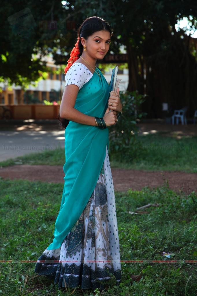 Bheemili Movie hd photo