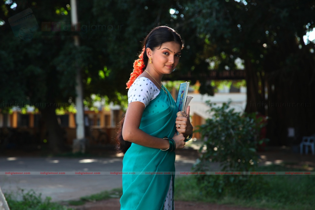 Bheemili Movie hd photo