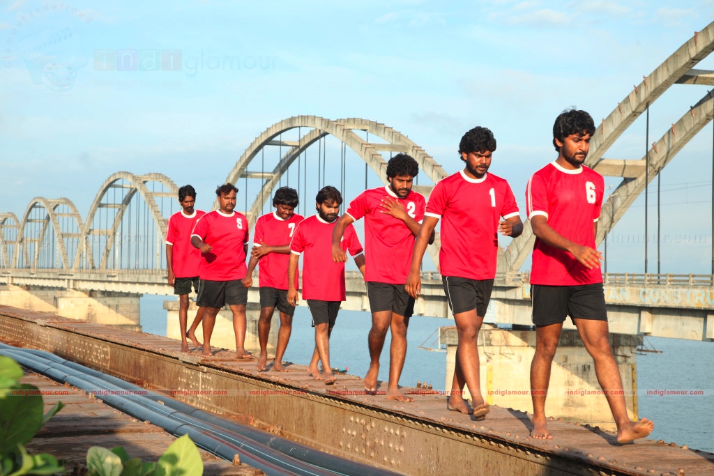 Bheemili Movie hd photo