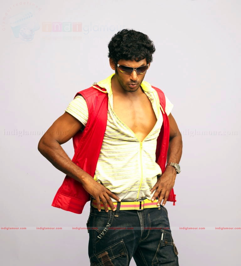 Khiladi Movie hd photo