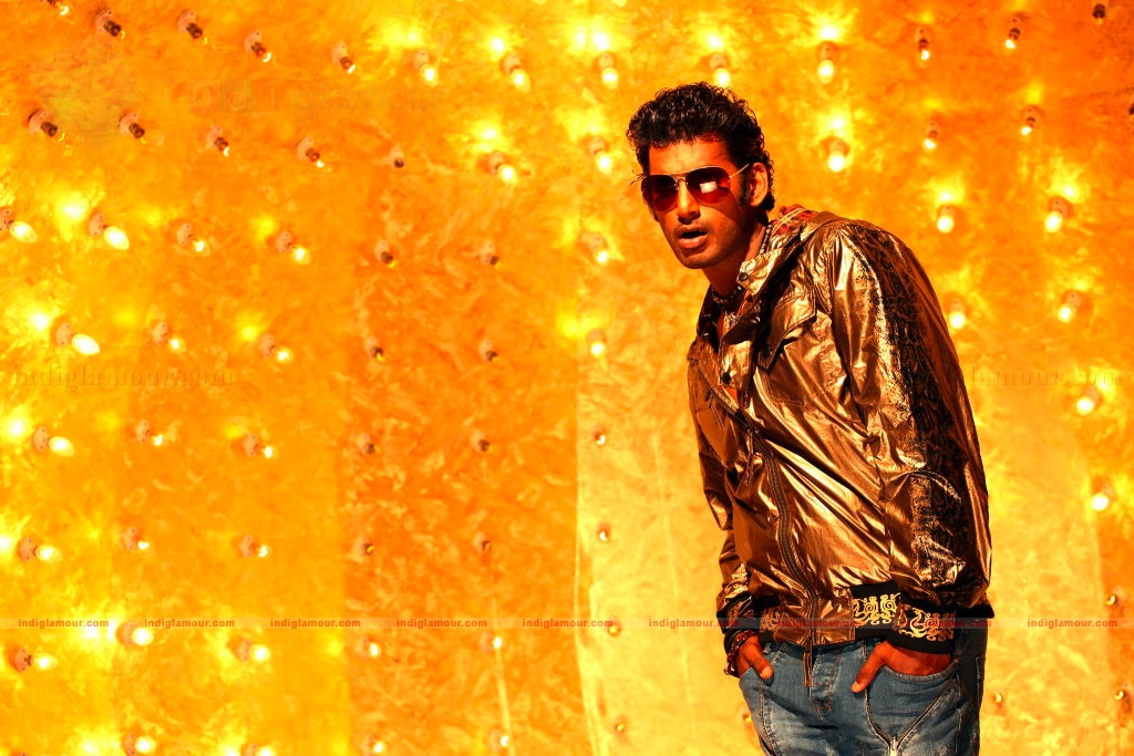 Khiladi Movie hd photo