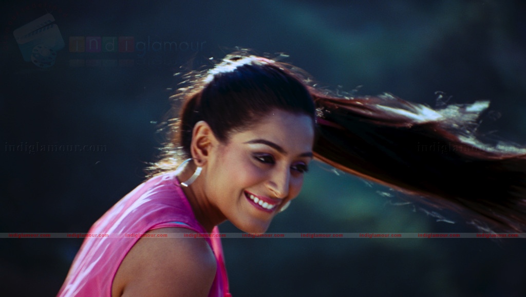 Andari Bhanduvaya Movie hd photo