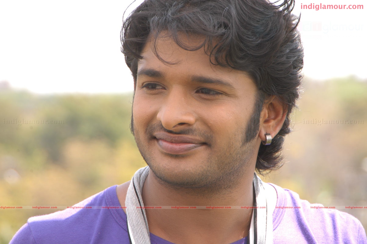 Badmash Movie hd photo