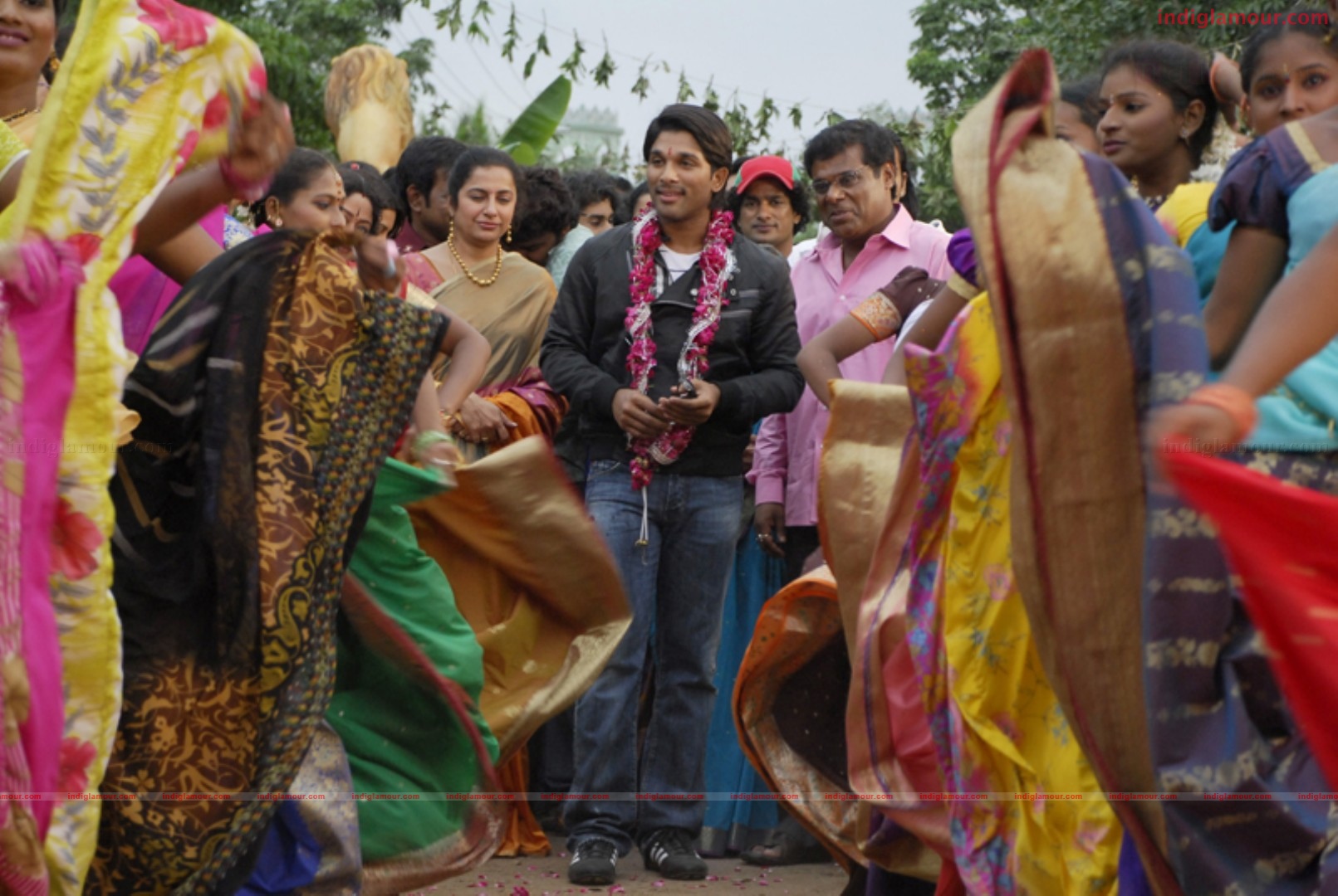 Varudu Movie hd photo