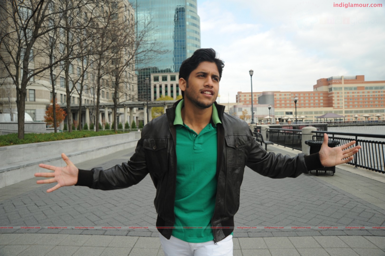 Yemaaya Chesave Movie hd photo