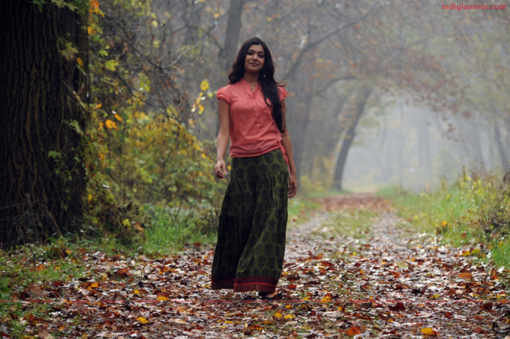 Yemaaya Chesave Movie hd photo