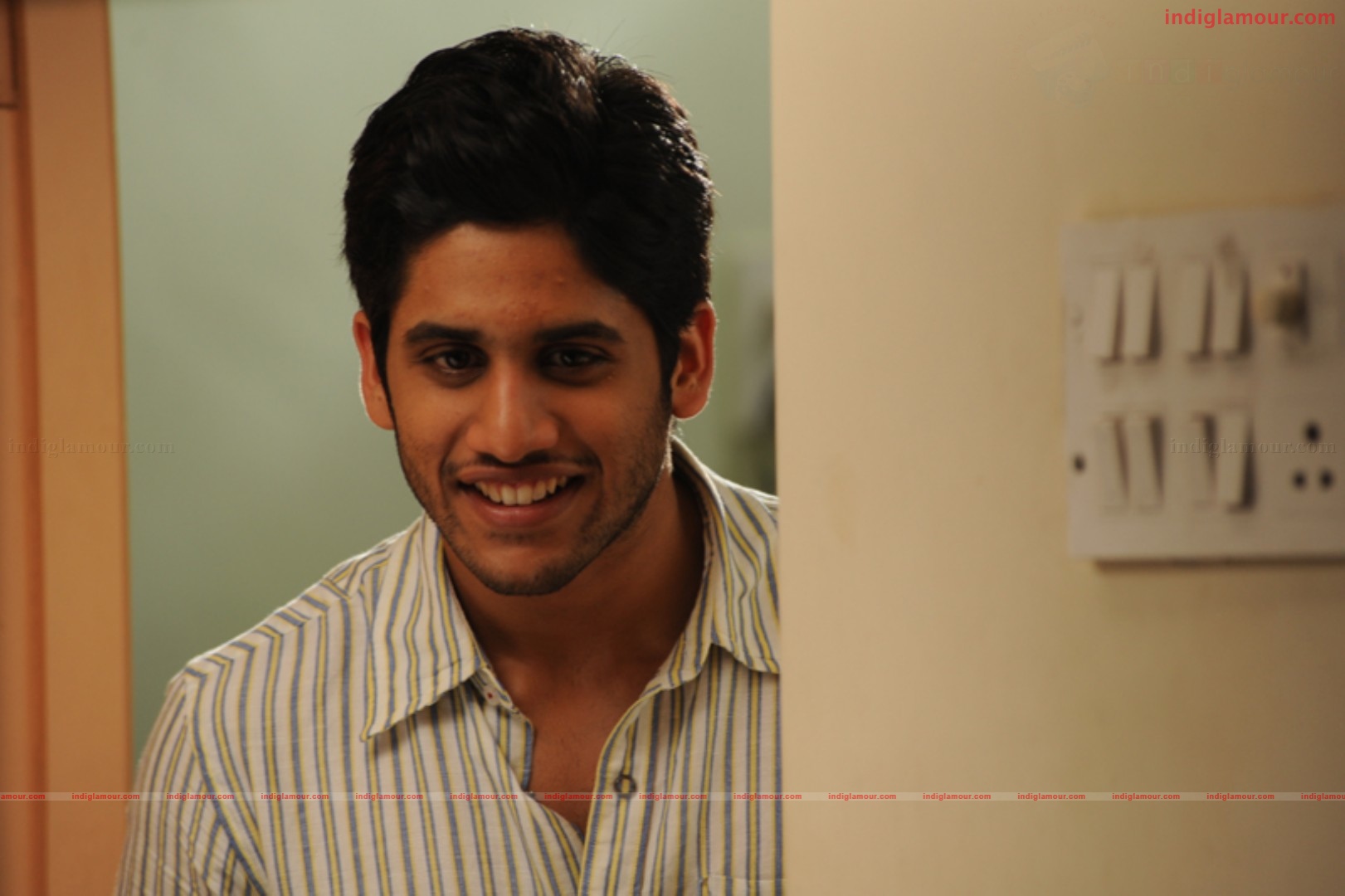 Yemaaya Chesave Movie hd photo