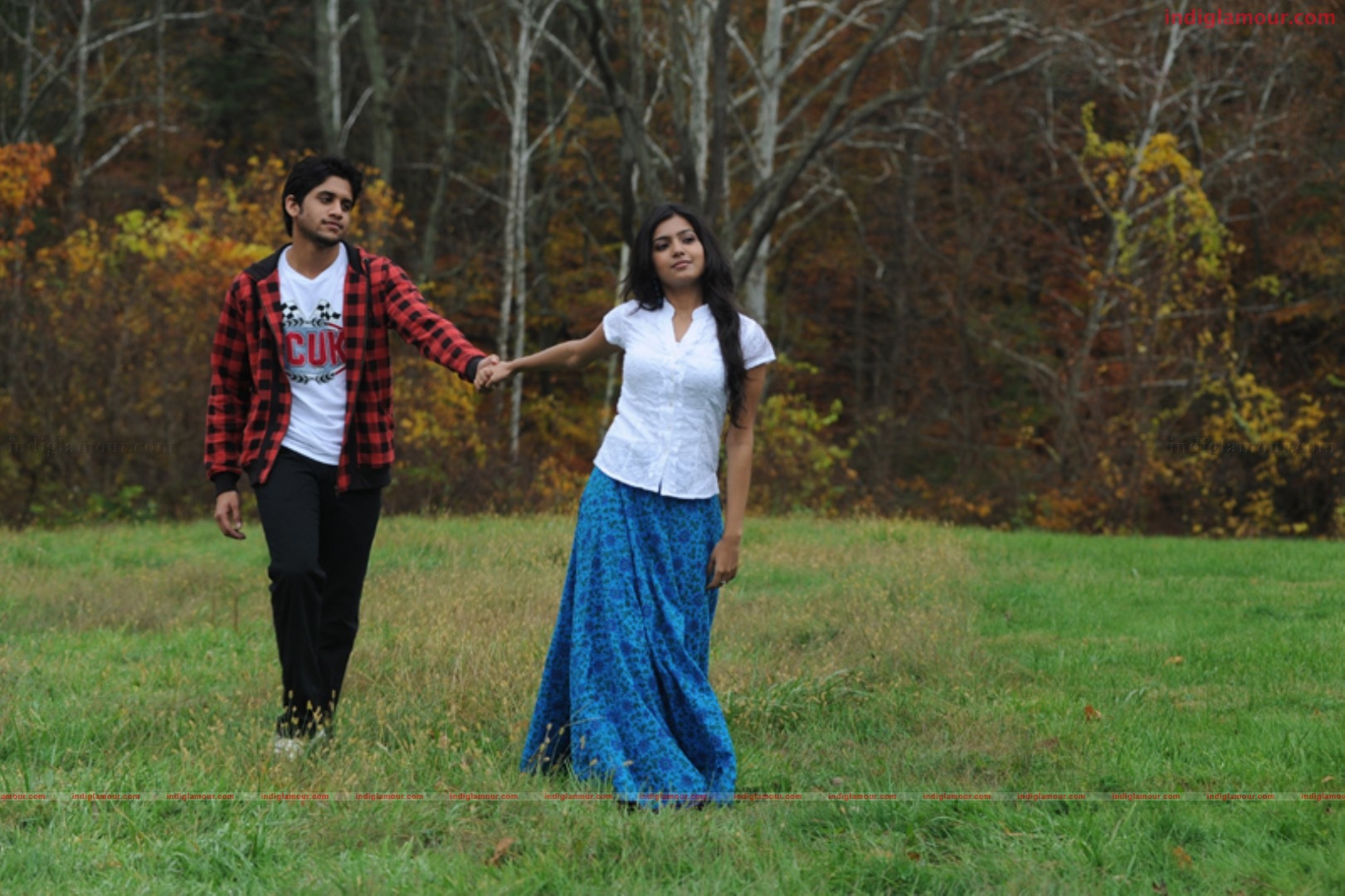 Yemaaya Chesave Movie hd photo