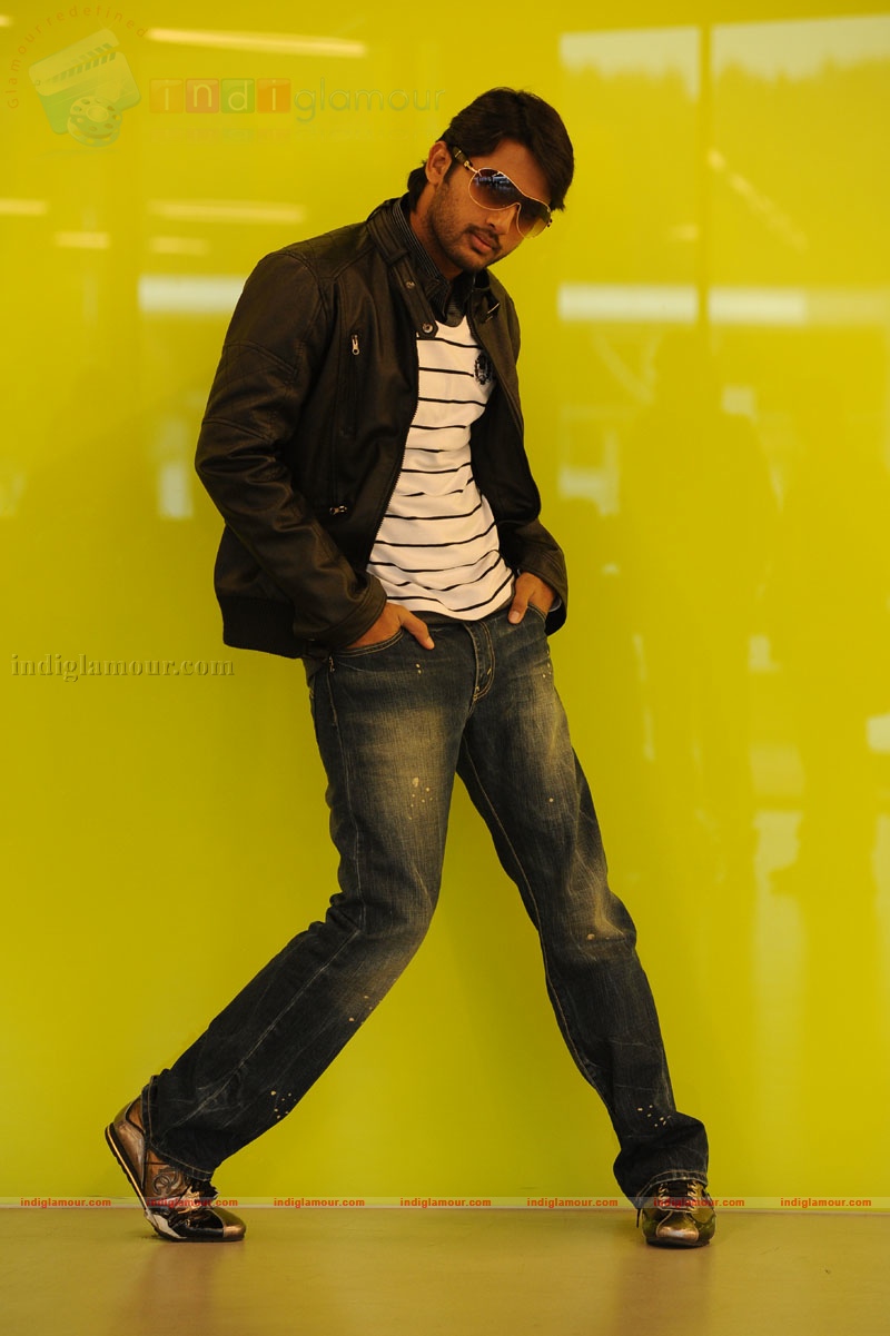 Seetharamula Kalyanam.. Lankalo Movie hd photo