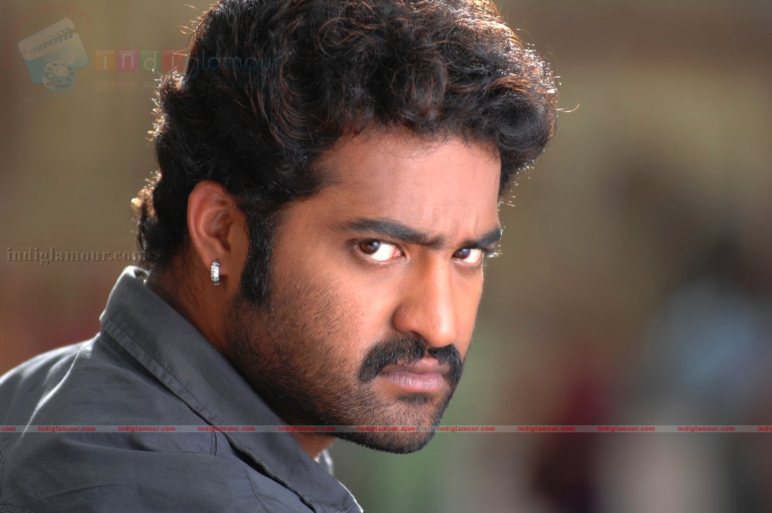 Adurs Movie hd photo