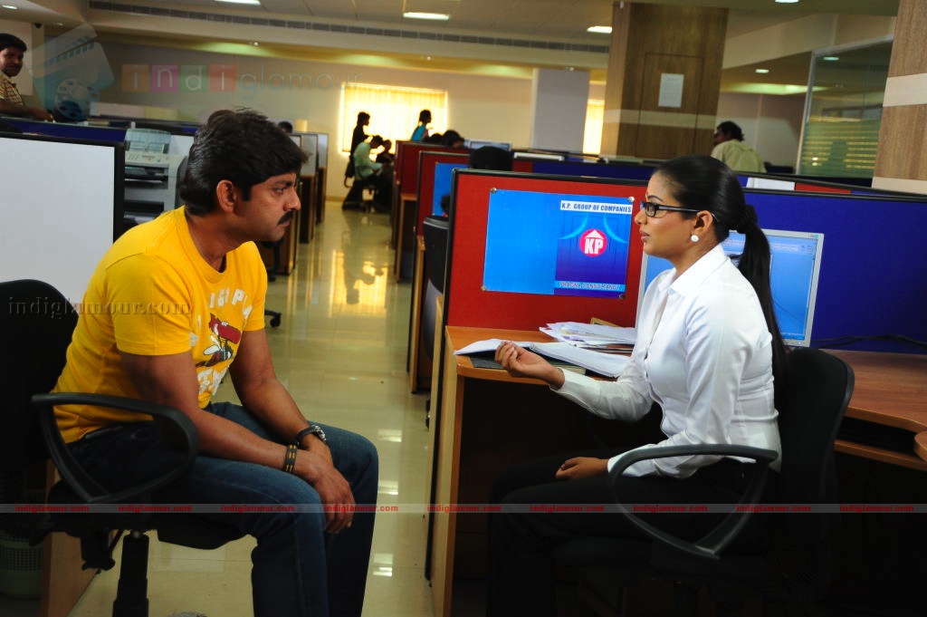 Sadhyam Movie hd photo