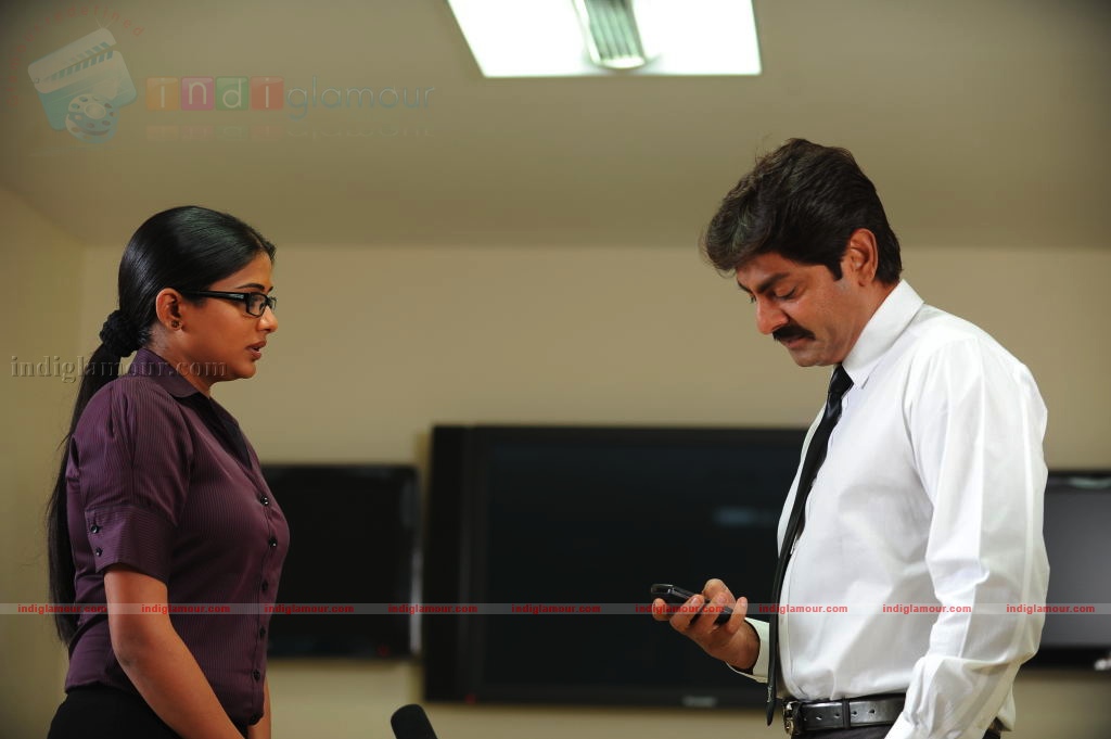 Sadhyam Movie hd photo