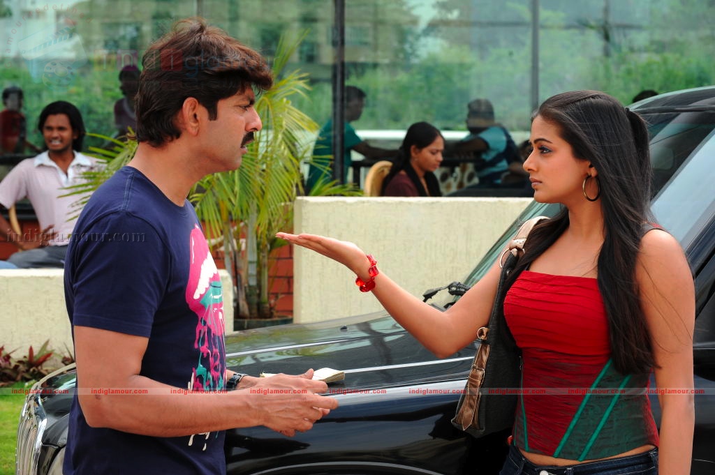 Sadhyam Movie hd photo