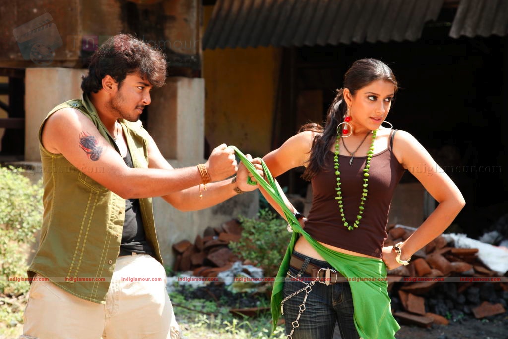Mouna Raagam Movie hd photo