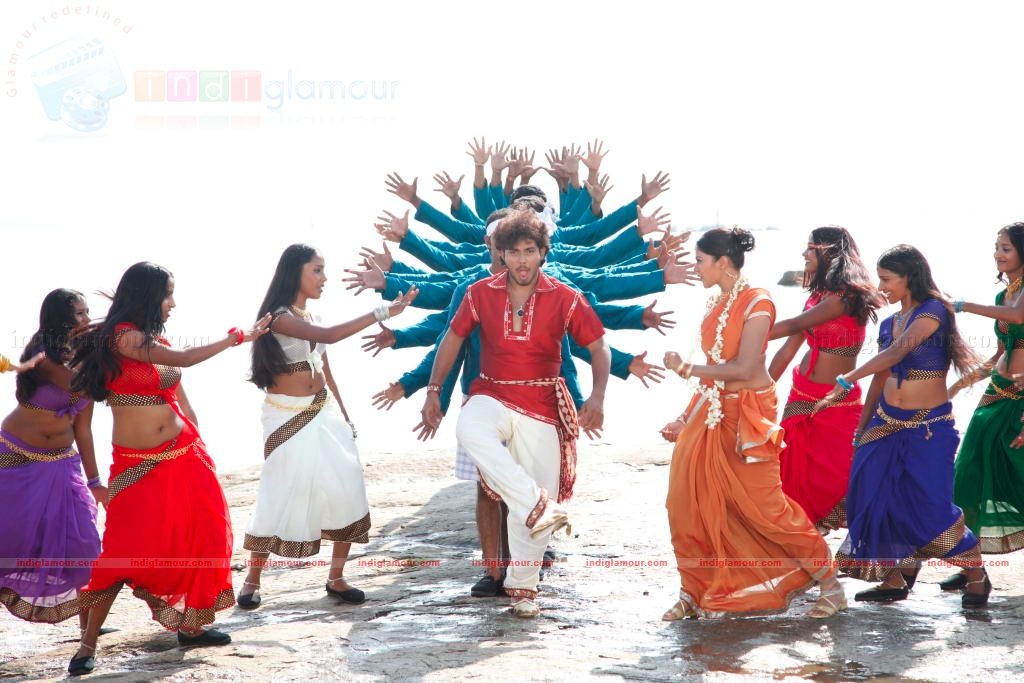 Mouna Raagam Movie hd photo