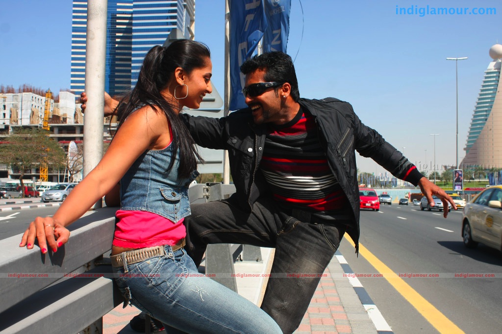 Yamudu Movie hd photo