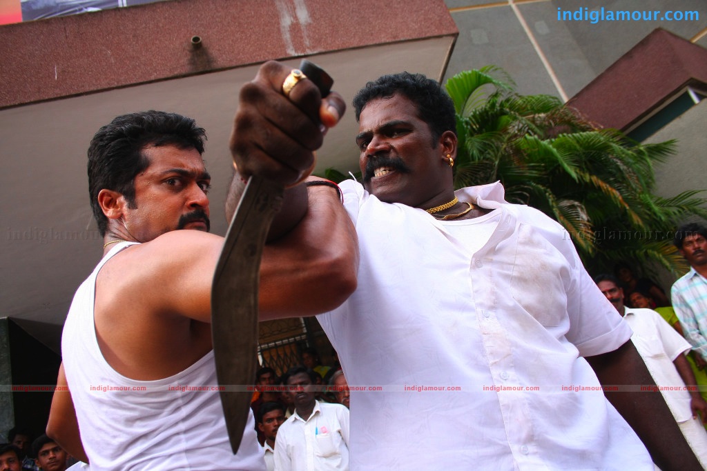 Yamudu Movie hd photo