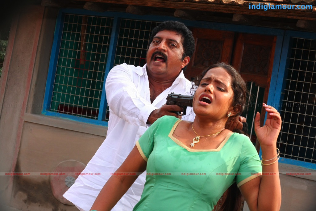 Yamudu Movie hd photo
