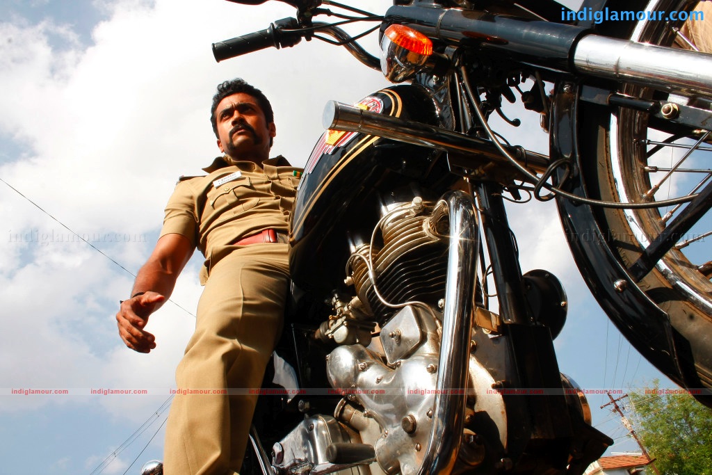 Yamudu Movie hd photo