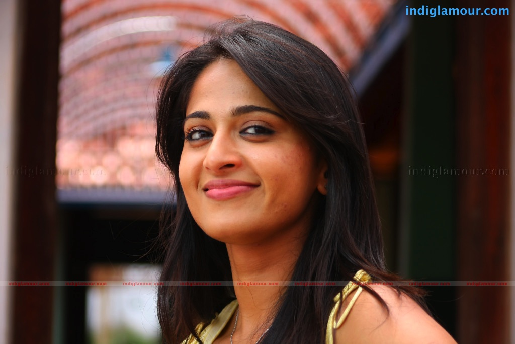 Yamudu Movie hd photo
