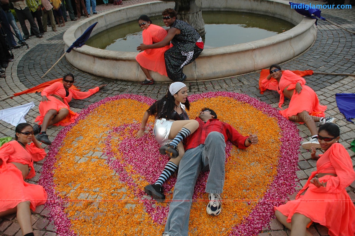 AutoWala Movie hd photo