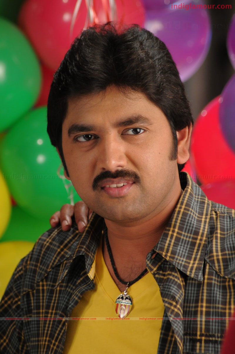 Hasini Movie hd photo