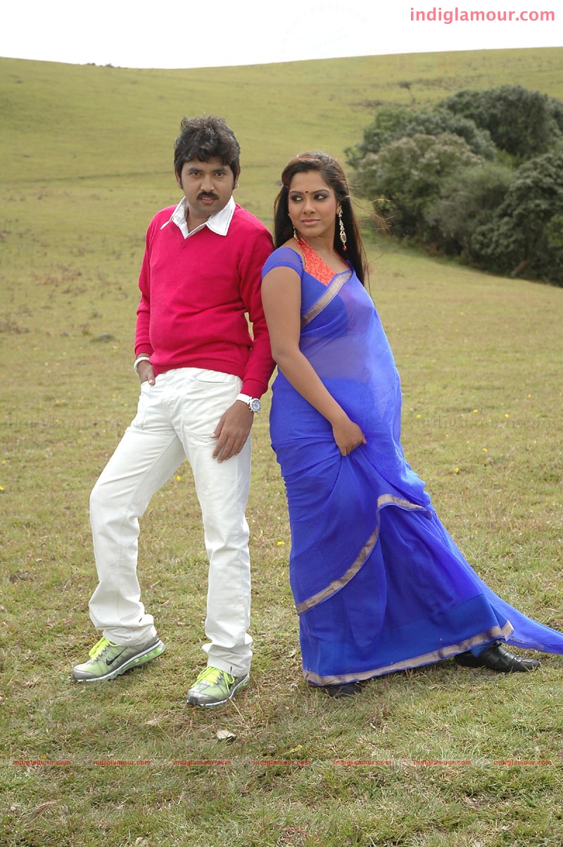 Hasini Movie hd photo