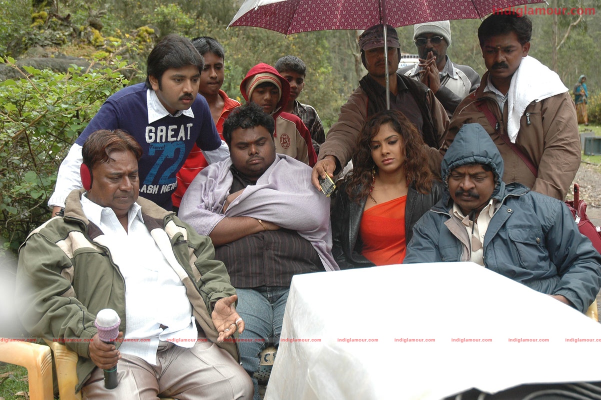 Hasini Movie hd photo