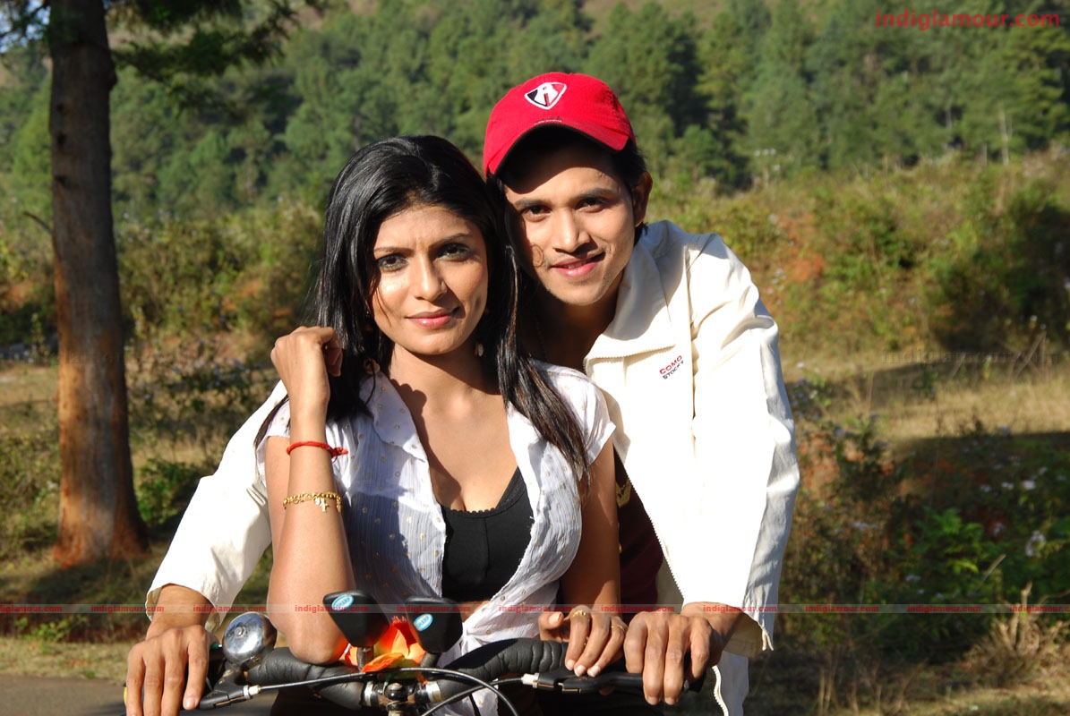 Priyamaina Anjali Movie hd photo