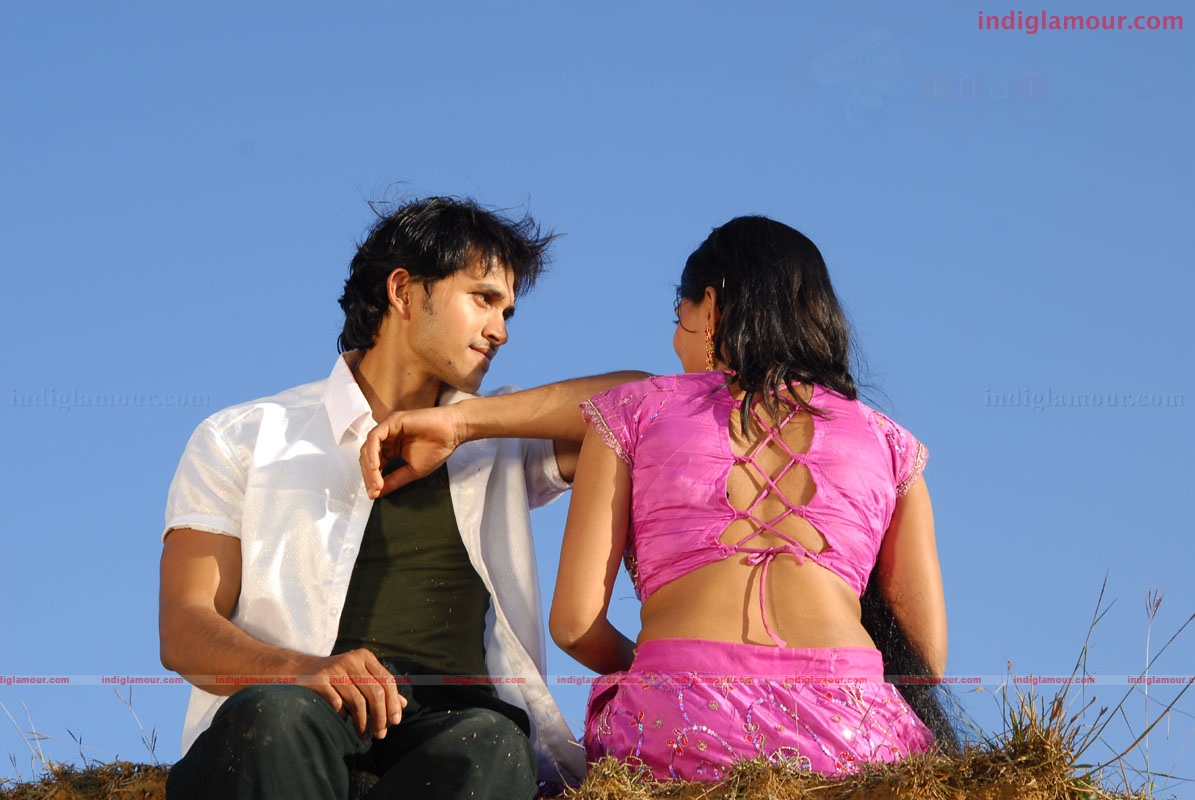 Priyamaina Anjali Movie hd photo