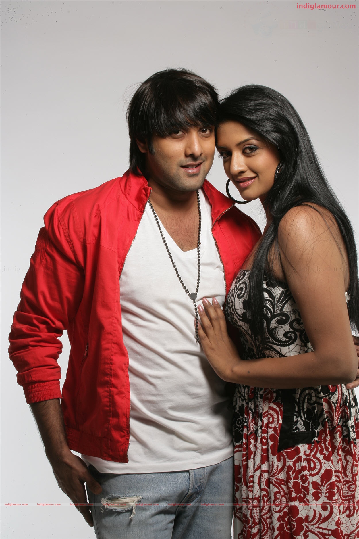 Chukkalanti Ammayi Chakkananina Abbayi Movie hd photo