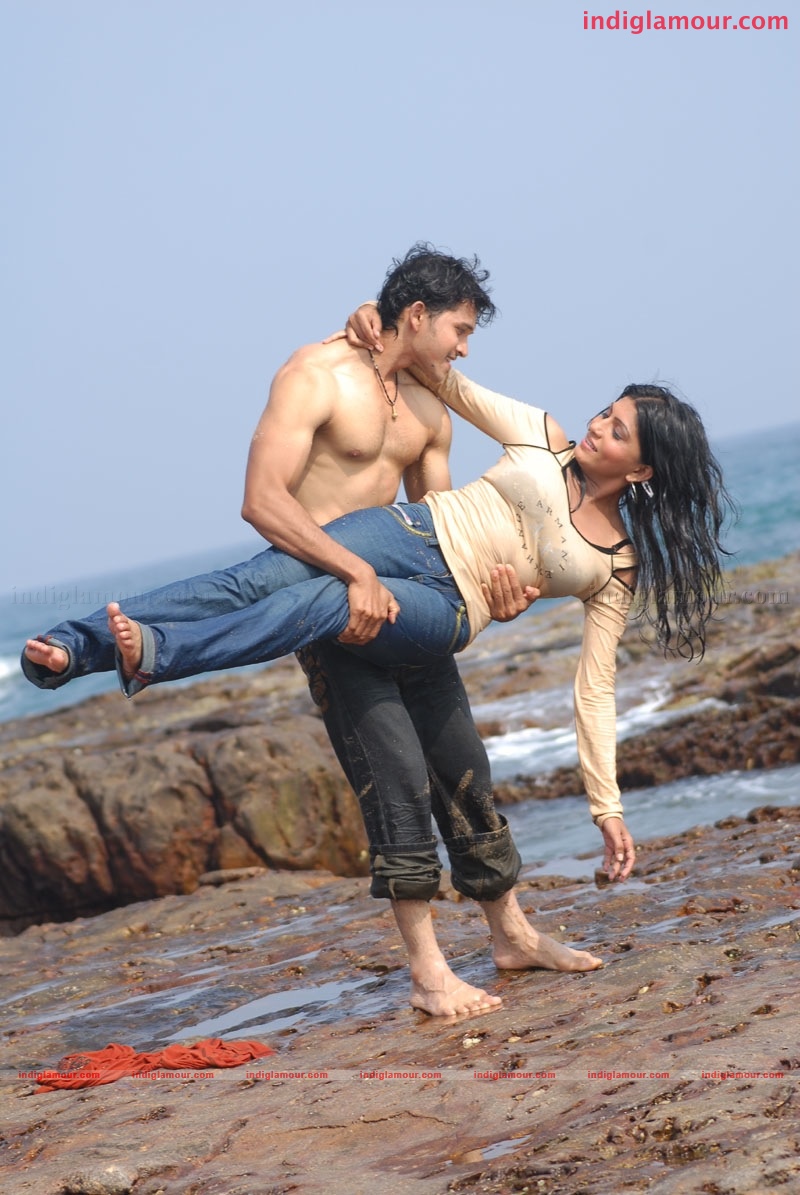 Priyamaina Anjali Movie hd photo